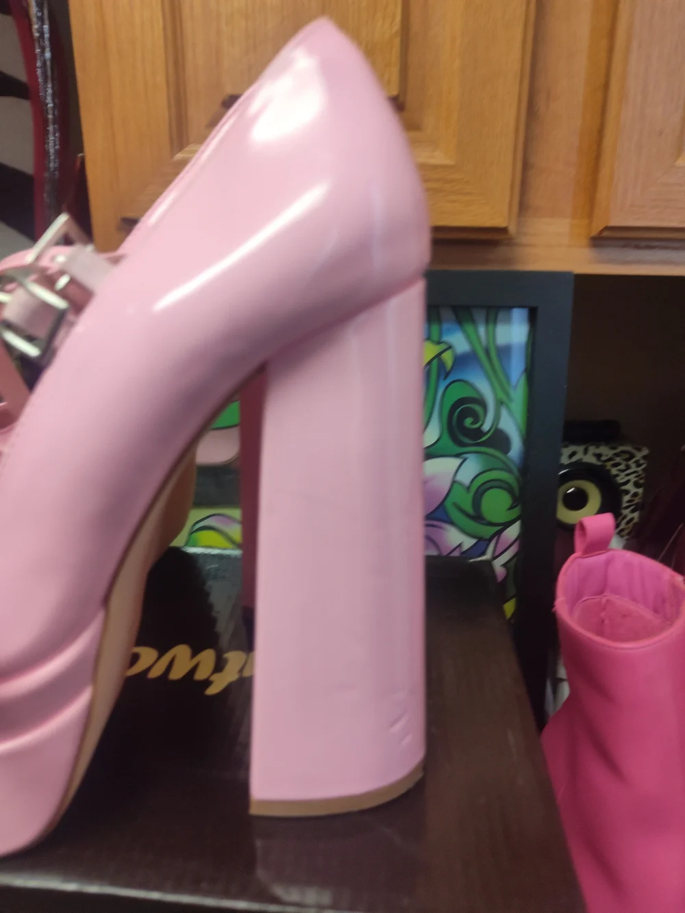 Liliana chic pink